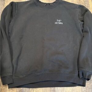 Arc'teryx Men's Dark Crewneck Sweatshirt